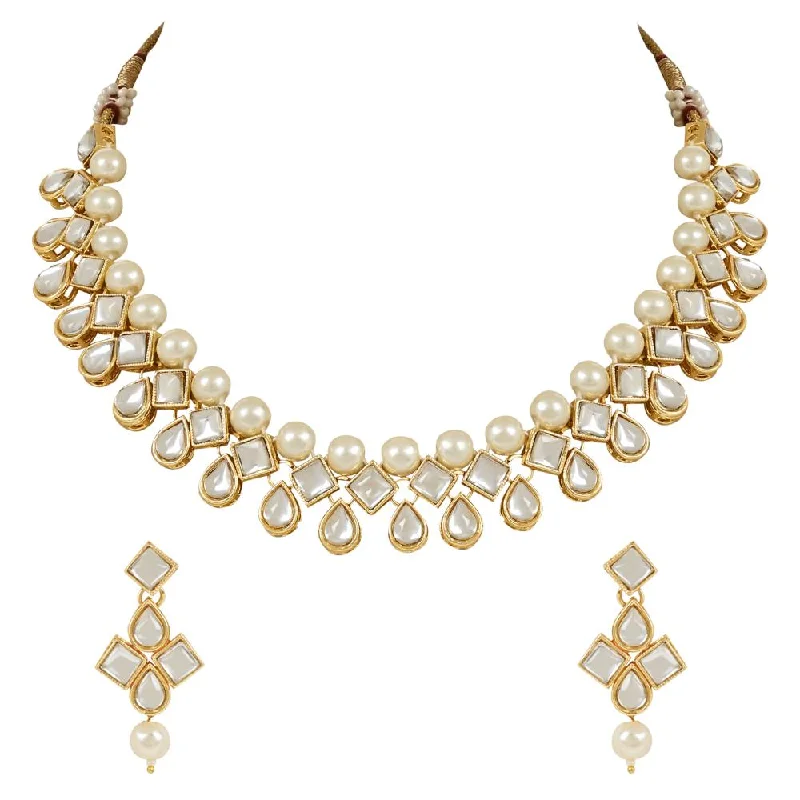 Curved pendant necklaces-Etnico Gold Plated Traditional Kundan & Pearls Choker Necklace Jewellery Set with Earrings for Women and Girls (IJ370W)