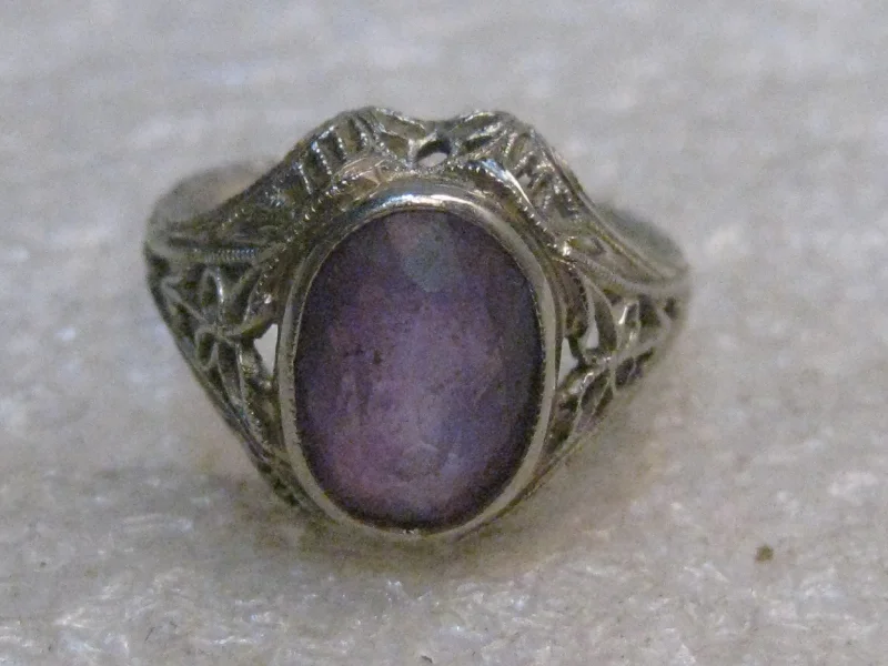 Worn bronze rings-18kt Gold Art Deco Amethyst Ring, Filigree,  sz. 3.25, 1.35ctw 2.9 grams