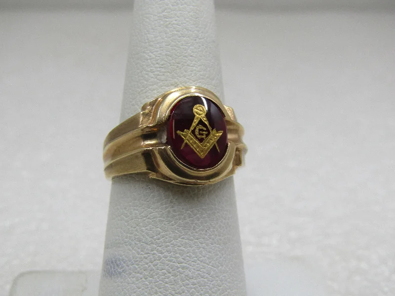 Joy charm rings-10kt Masonic Created Ruby Ring, Sz. 7 , weight is appx. 4.87 gr