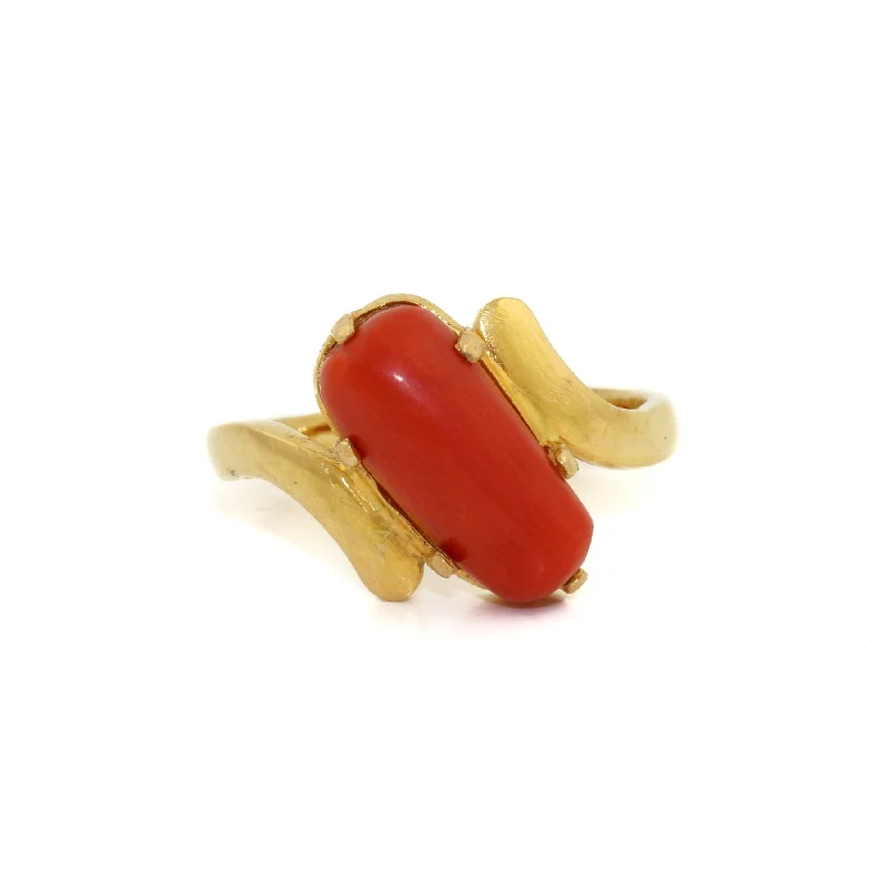 Beaded charm rings-22K Gold x Red Coral Cocktail Ring