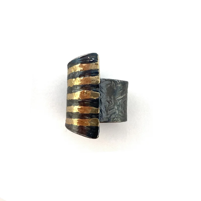 Tiny stack rings-Adjustable Striped Fan Ring