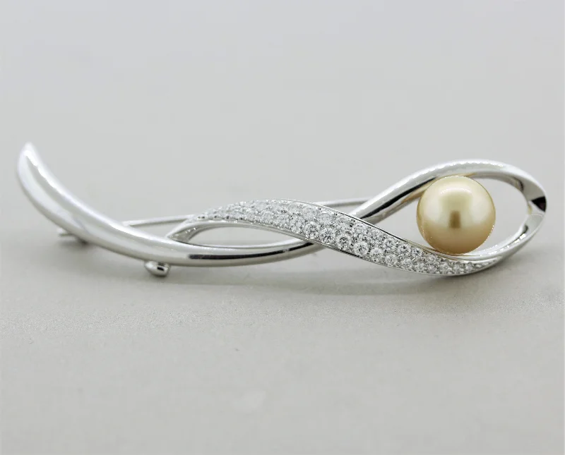 Victorian charm brooch-Mikimoto Diamond South Sea Golden Pearl Gold Brooch