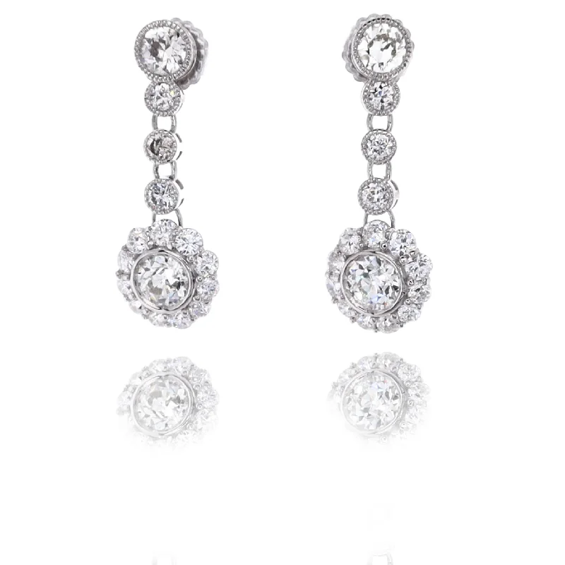 Tide design earrings-Estate 18 Karat White Gold Milgrain Dangle Diamond Earrings