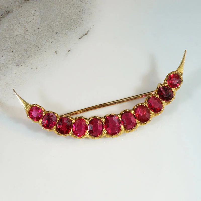 Heavy stone brooch-Red Moon Spinel & 15ct Gold Crescent Brooch