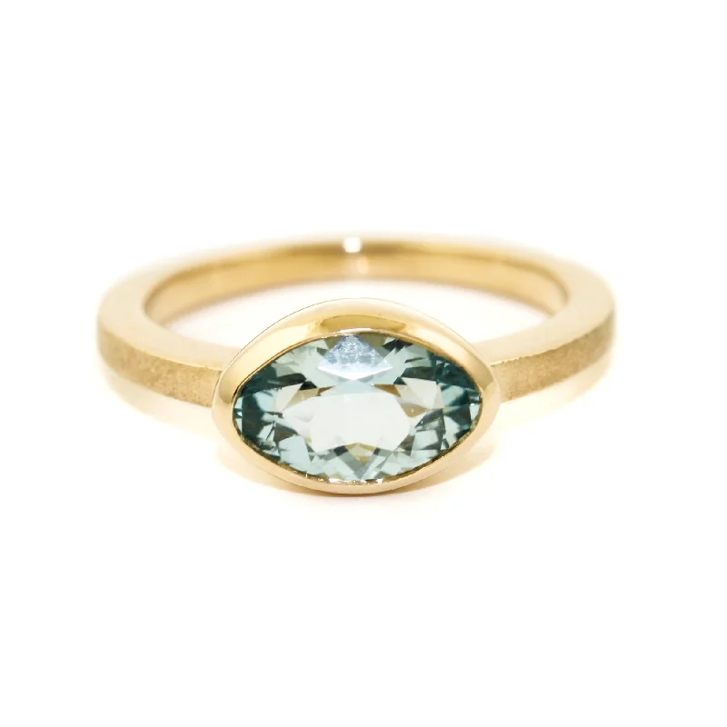 Plaited design rings-Oval Cut Aquamarine Ring in 14K