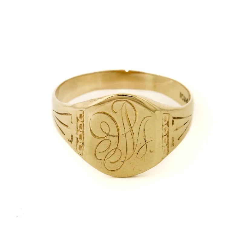 Onyx inlay rings-Vintage 1950s Gold Cursive Signet