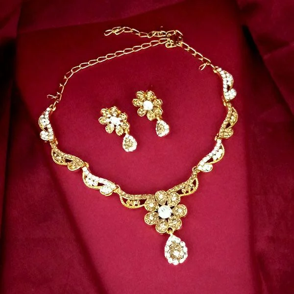 Radiant charm necklaces-Kriaa Gold Plated Austrian Stone Necklace Set