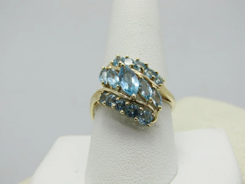 Oval charm rings-10kt Aquamarine Tiered Bypass Ring, Size 10.5, 2TCW, Yellow Gold, Signed Sanuk