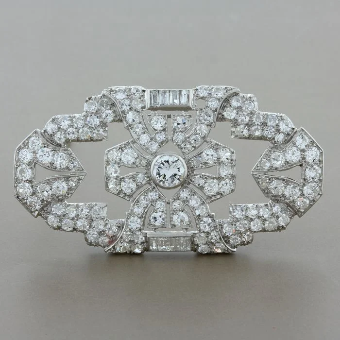 Small floral brooch-Art Deco Diamond Brooch in Platinum and Gold