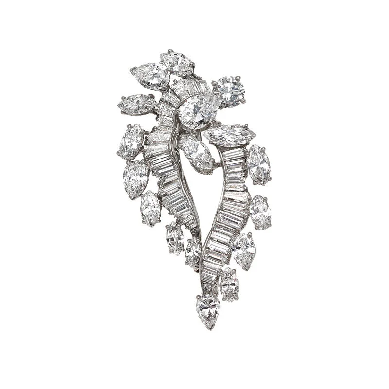 Worn texture brooch-Spectacular Oscar Heyman Diamond Double-Clip Platinum Brooch