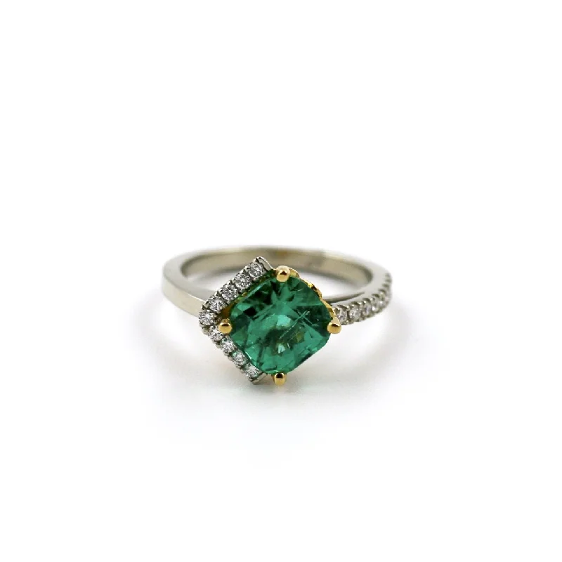 Astro theme rings-Radiant-Cut 14 KT White Gold Emerald x Pave Diamond Ring