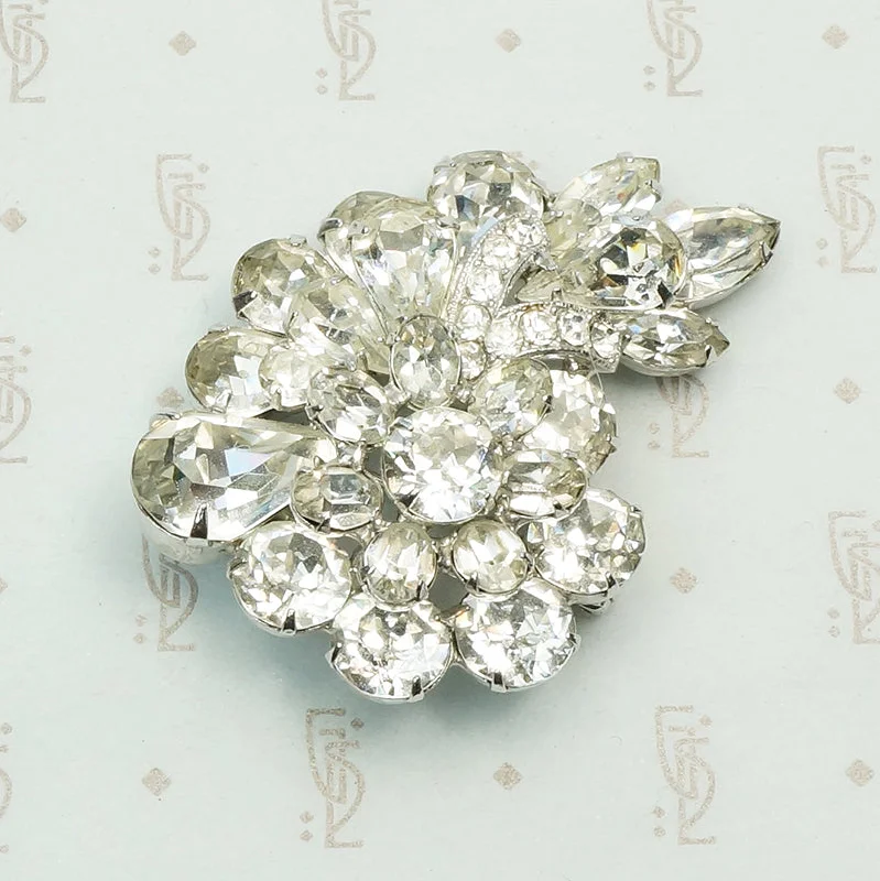 Flat twist brooch-Dazzling Light Grey Rhinestone Eisenberg Brooch