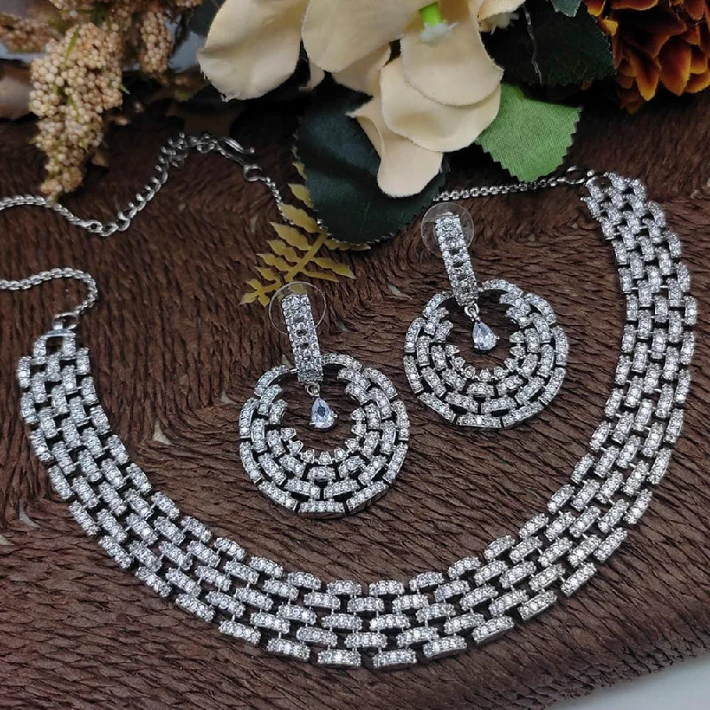 Chunky gem necklaces-Manisha Jewellery Silver Plated AD Stone Necklace Set