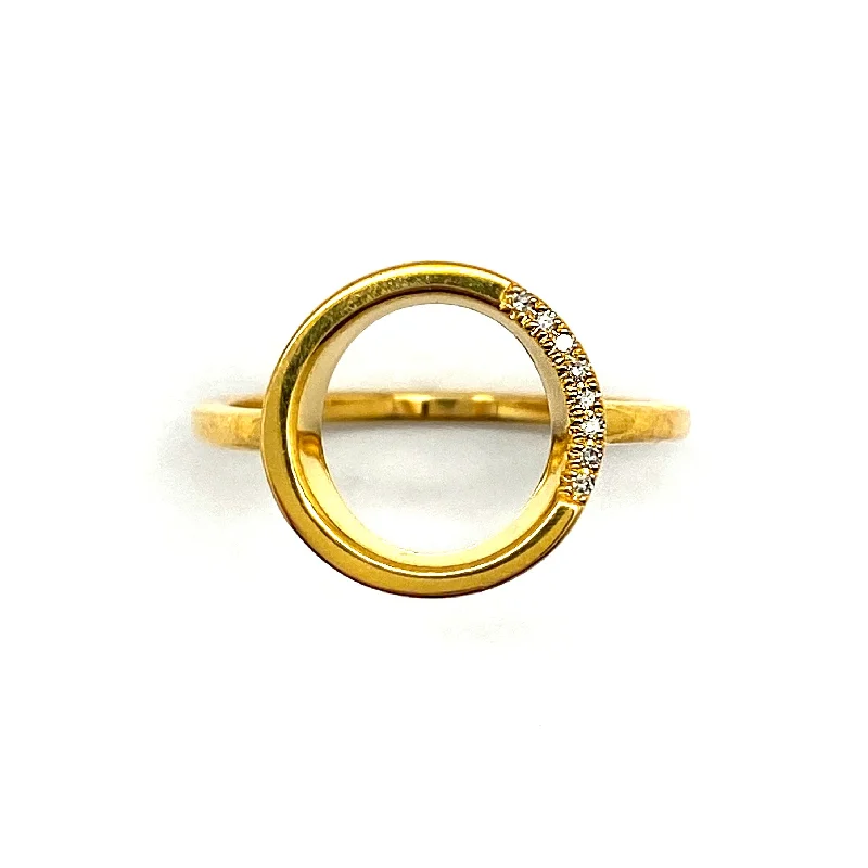 Tiered design rings-Gold and Diamond Circle Ring