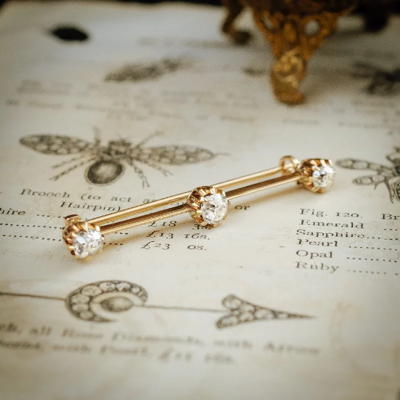 Luxe diamond brooch-Extravagant Antique Victorian Old-Cut Diamond Bar Brooch